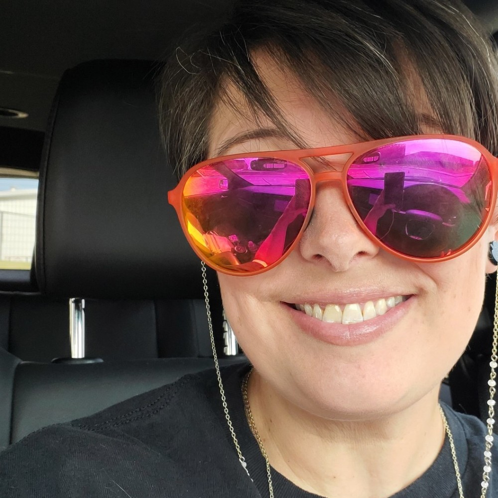 Meet your Posher, Amanda
